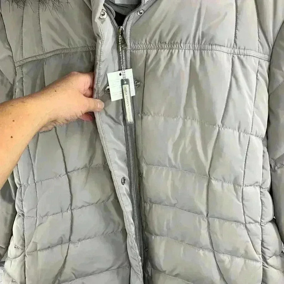 NWT CALVIN KLEIN Gray Puffer Coat - Picture 3 of 6